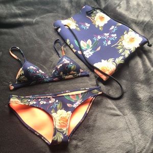 Triangl Delilah Bikini- SMALL top/MEDIUM bottom